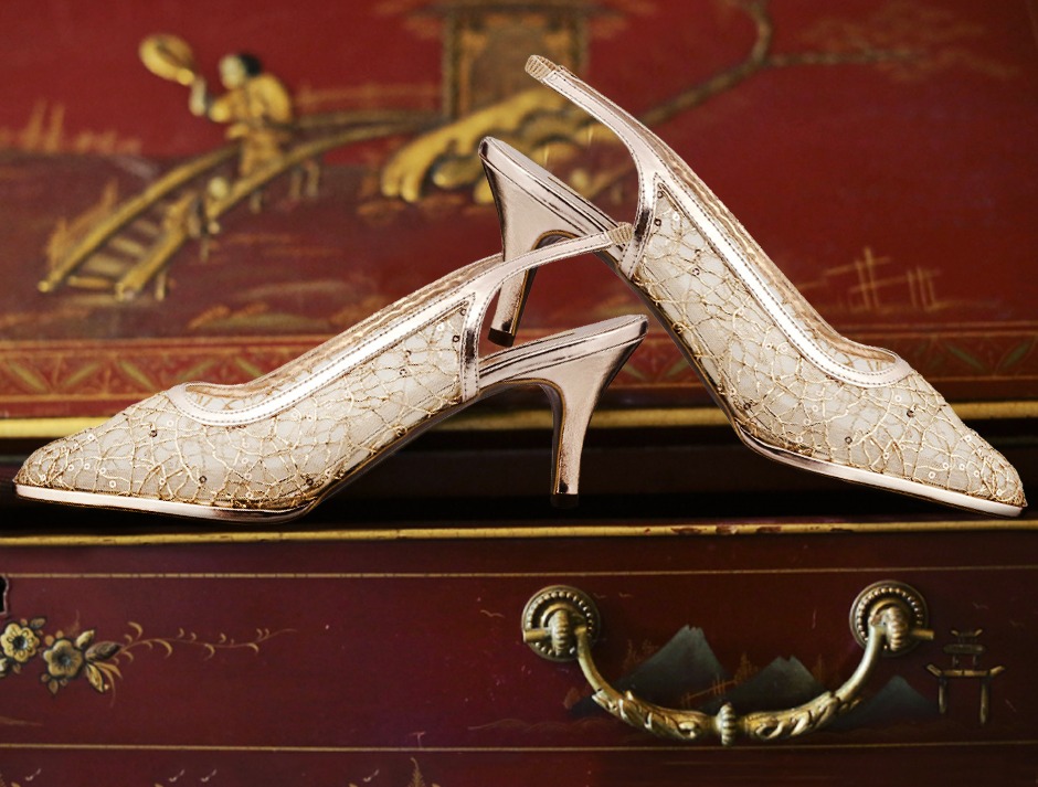 The World and the Wedding Shoes: How footwear walks in the veins of traditions | Biofoot